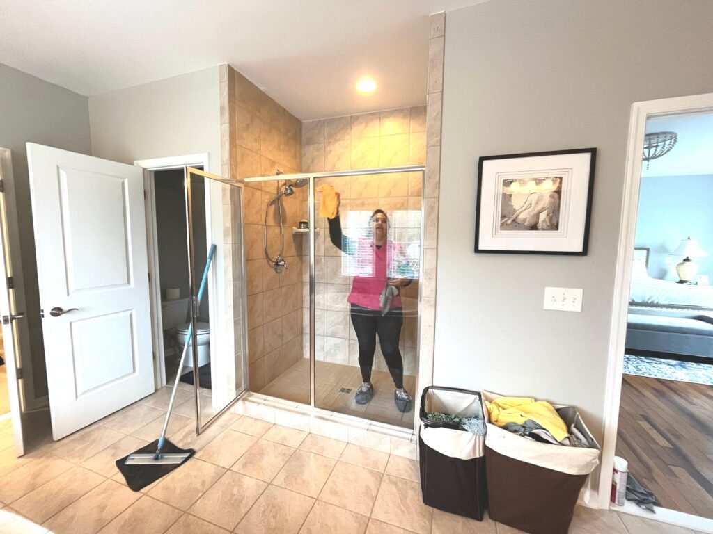 Deep cleaning services Chantilly va
