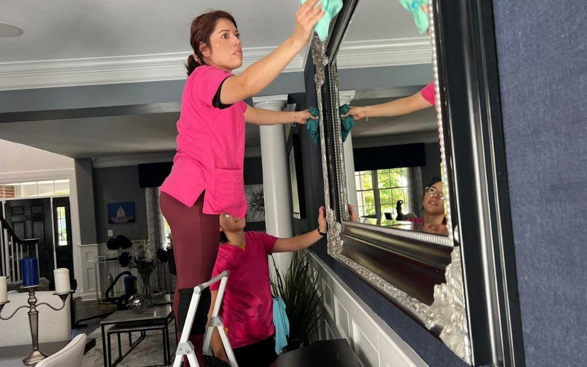 efficient team providing quick post-event clean-up